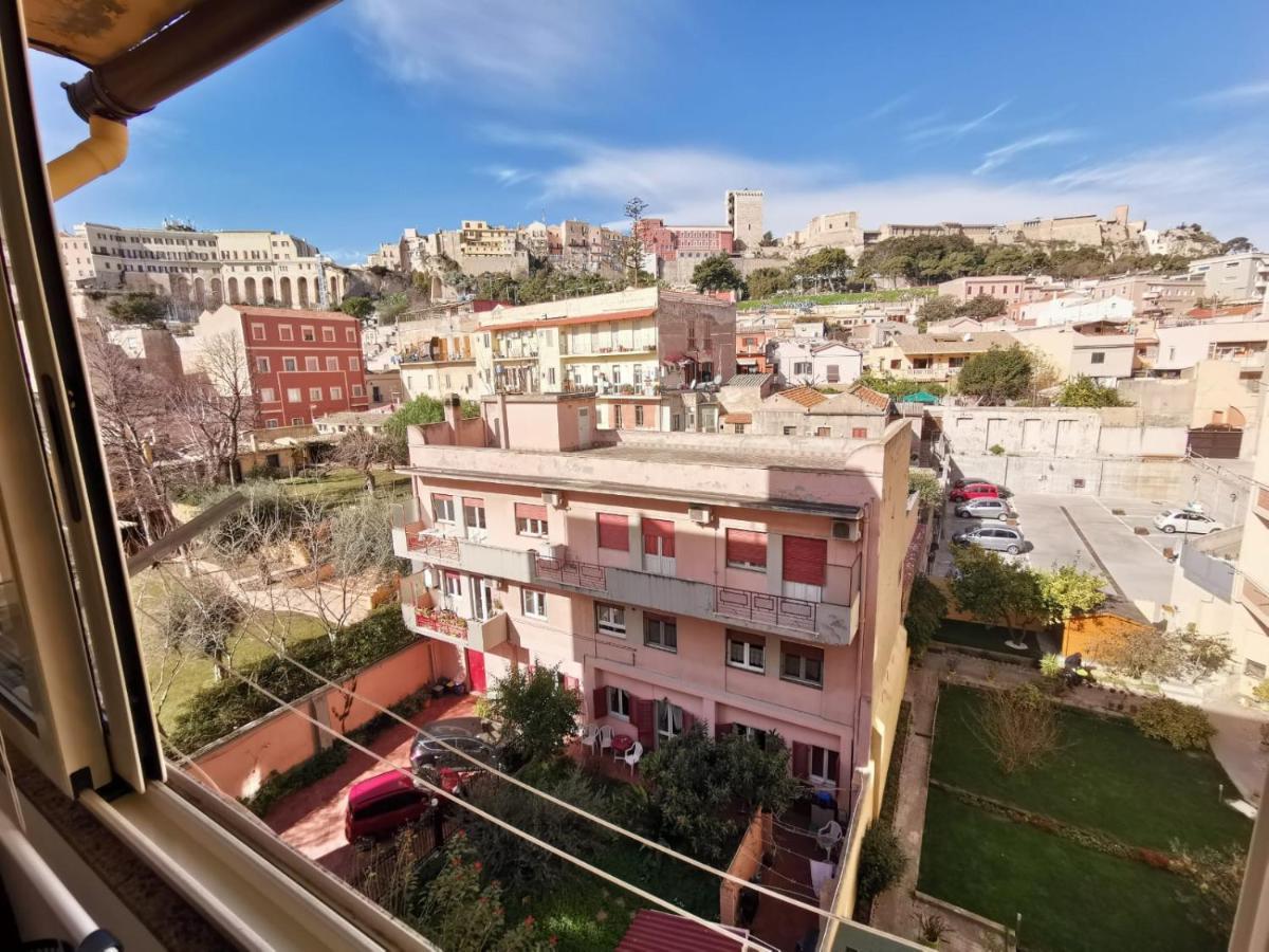 Casa Giorgia Cagliari Camera Exterior foto